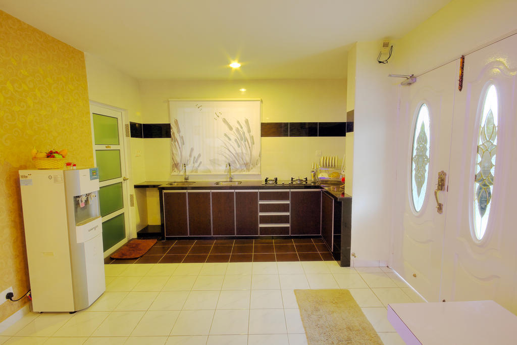 I Ville Home Inn เกลูกอร์ ภายนอก รูปภาพ