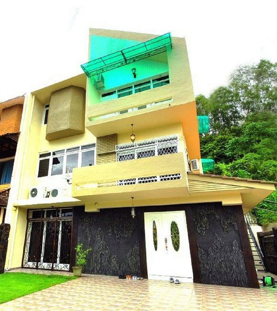 I Ville Home Inn เกลูกอร์ ภายนอก รูปภาพ